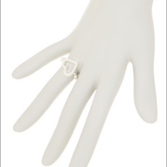 Gucci Toggle Heart Ring sz 6 NWT - Picture 5 of 12